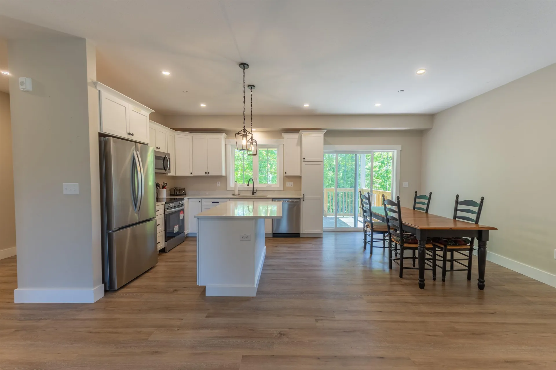 4-8 Beaver Brook Way Pelham NH 03076