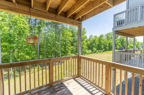 4-8 Beaver Brook Way Pelham NH 03076