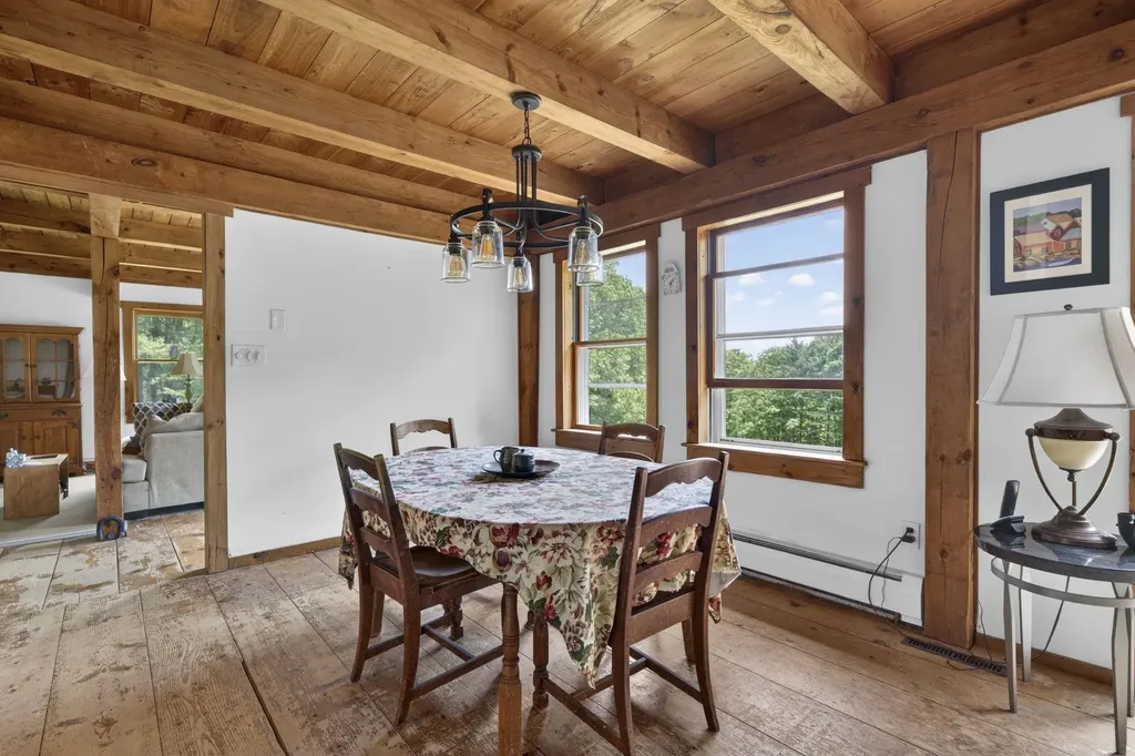 133 Hackett Hill Road Hooksett NH 03106