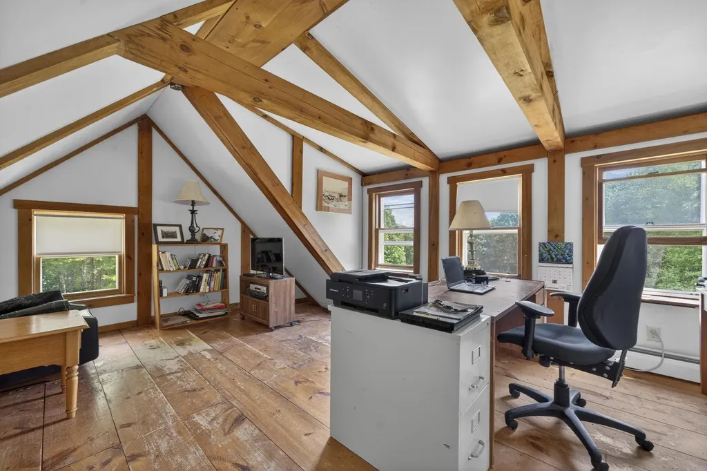 133 Hackett Hill Road Hooksett NH 03106