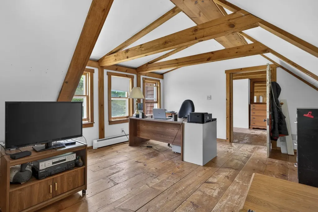 133 Hackett Hill Road Hooksett NH 03106