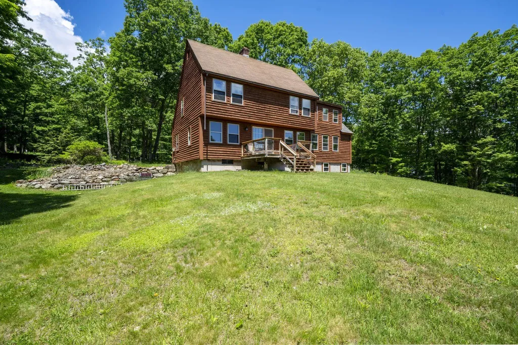 133 Hackett Hill Road Hooksett NH 03106