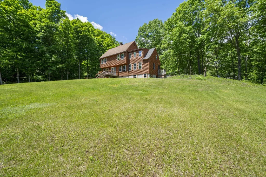 133 Hackett Hill Road Hooksett NH 03106