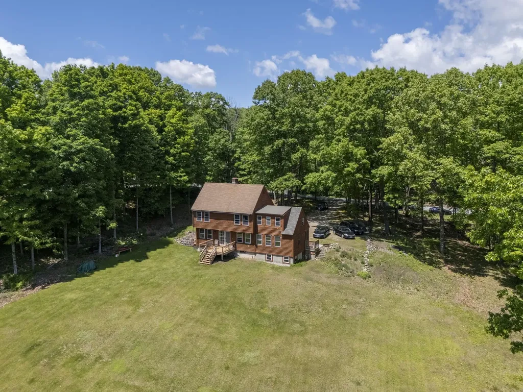 133 Hackett Hill Road Hooksett NH 03106