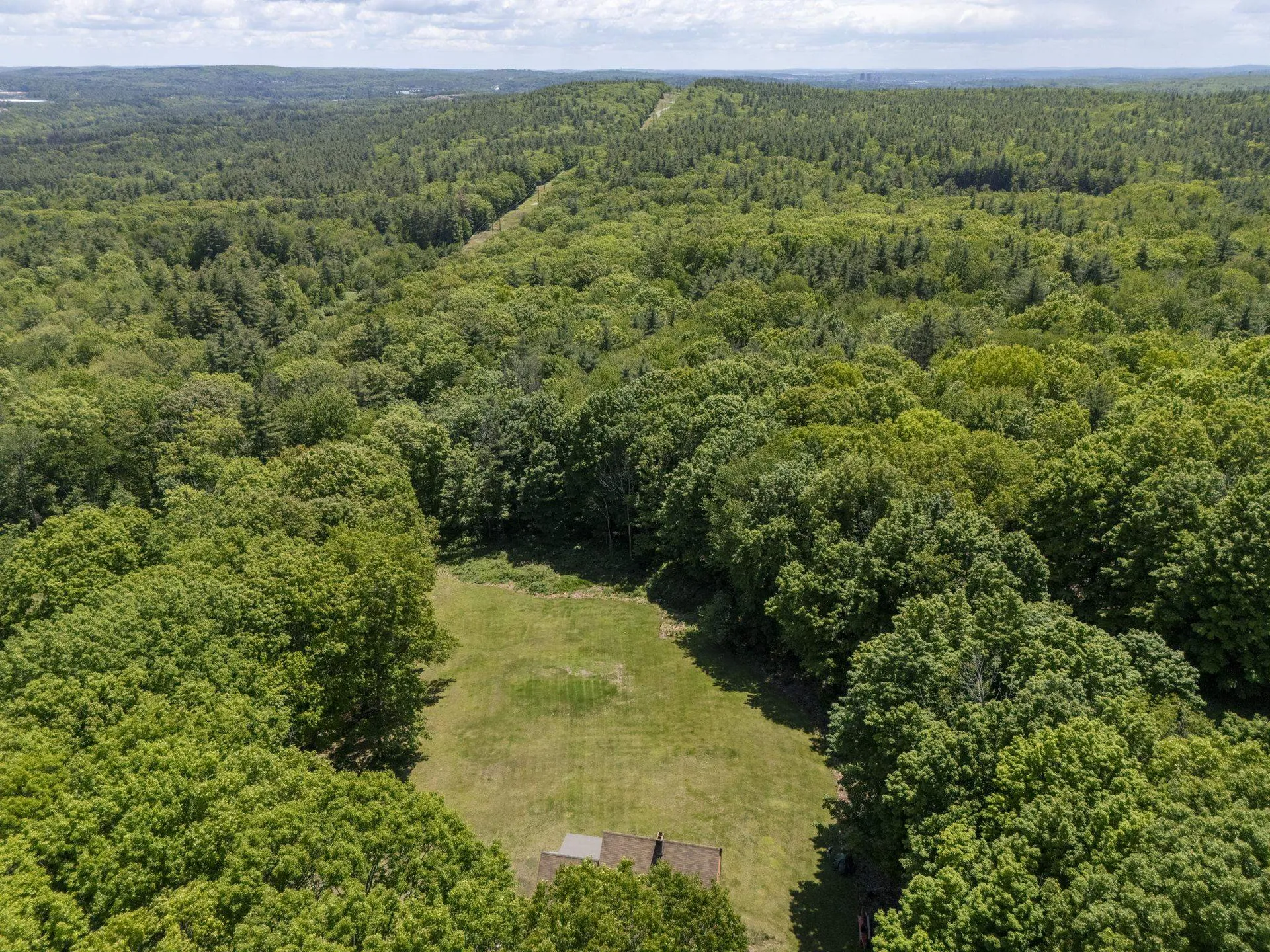 133 Hackett Hill Road Hooksett NH 03106