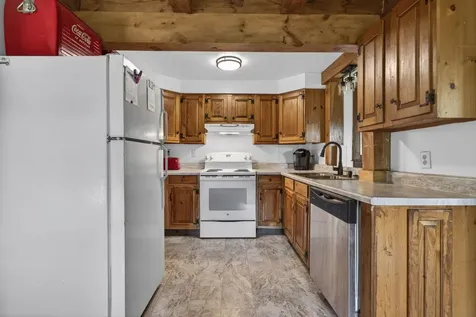 133 Hackett Hill Road Hooksett NH 03106
