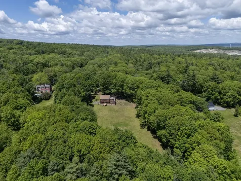 133 Hackett Hill Road Hooksett NH 03106
