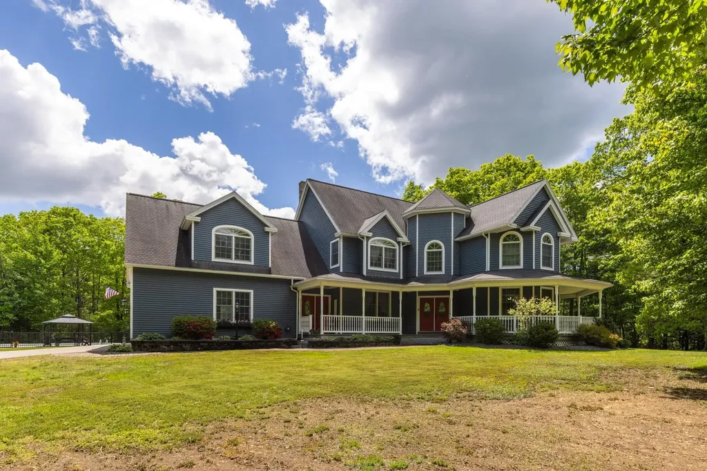 6 Shawns Way Somersworth NH 03878