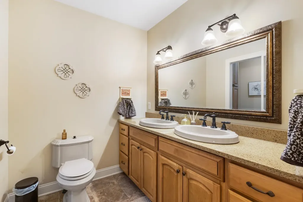 6 Shawns Way Somersworth NH 03878