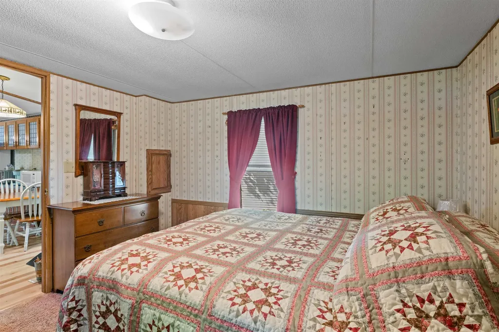 105 Eagle Ledge Loop Conway NH 03813
