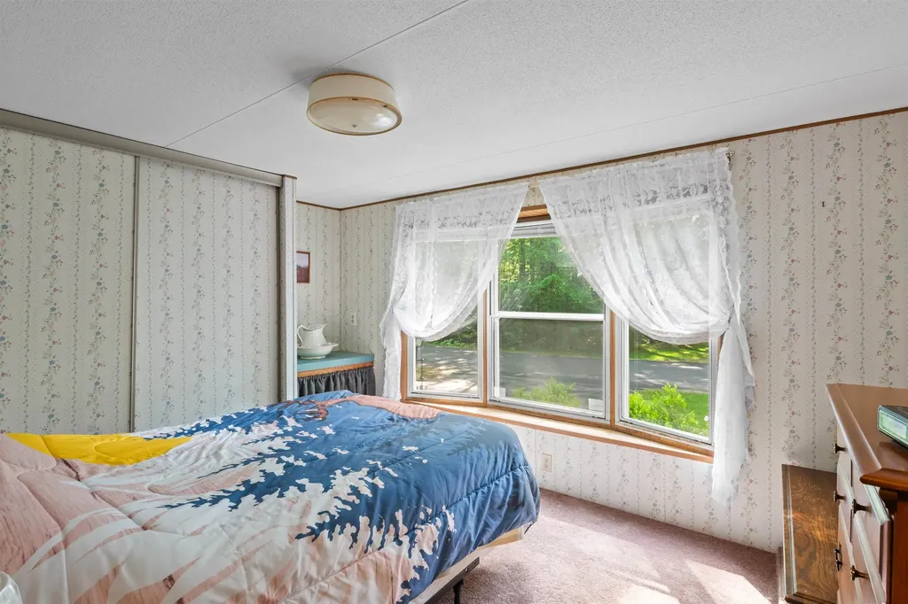 105 Eagle Ledge Loop Conway NH 03813