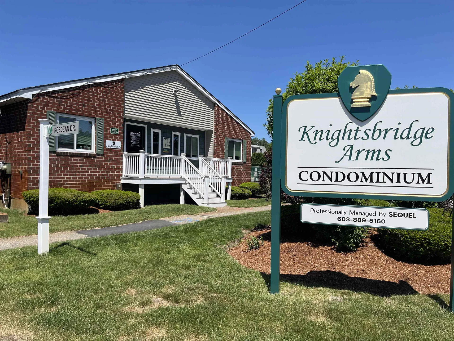2 Roedean Drive Nashua NH 03063