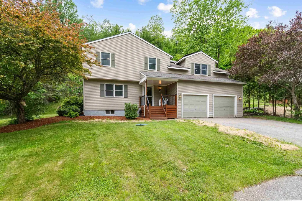 697 East Hill Road Richmond VT 05477