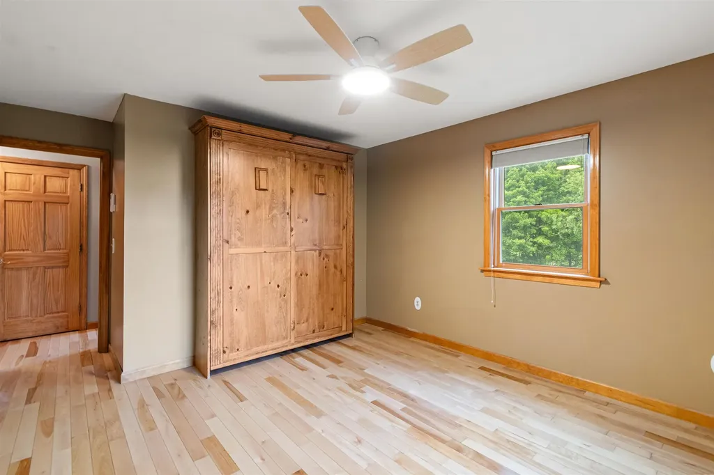 697 East Hill Road Richmond VT 05477