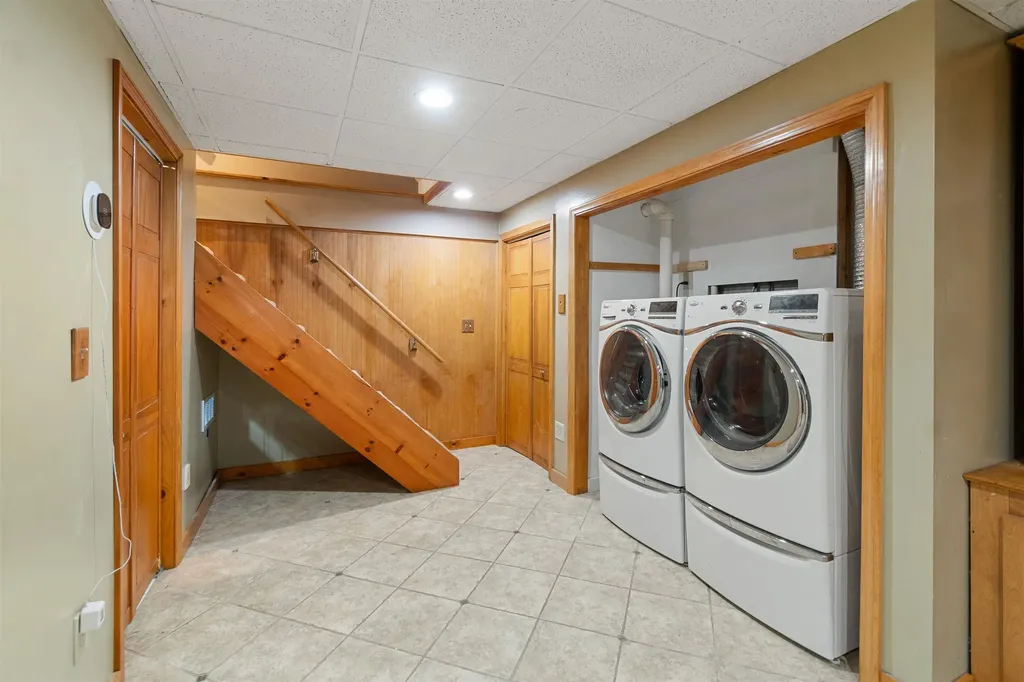 697 East Hill Road Richmond VT 05477