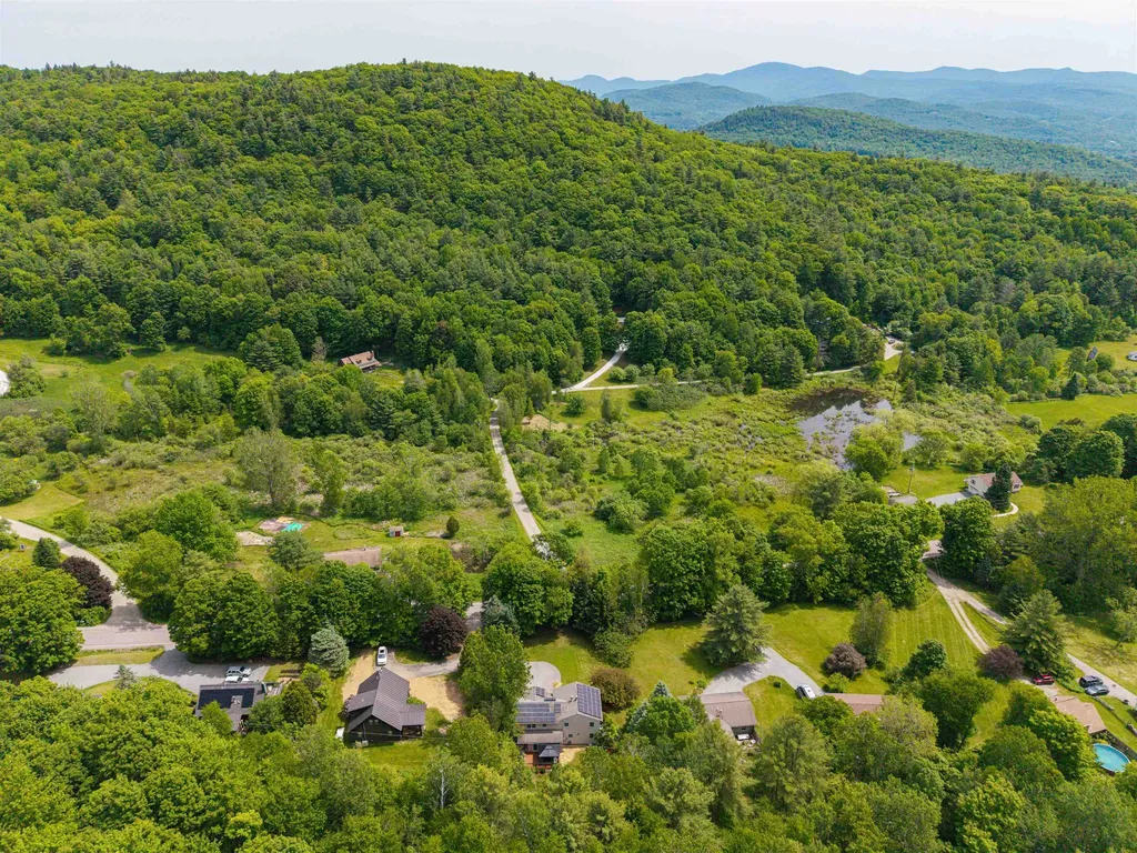697 East Hill Road Richmond VT 05477