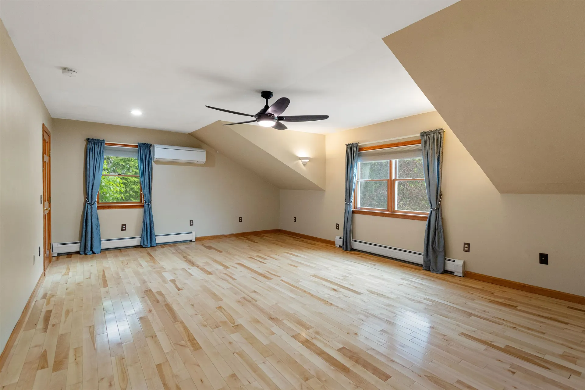 697 East Hill Road Richmond VT 05477