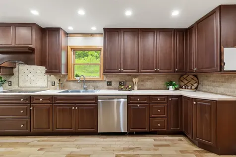697 East Hill Road Richmond VT 05477