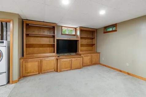 697 East Hill Road Richmond VT 05477