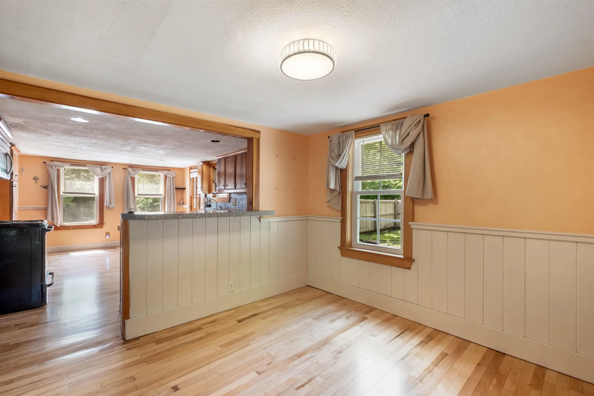 74 Glen Street Farmington NH 03835