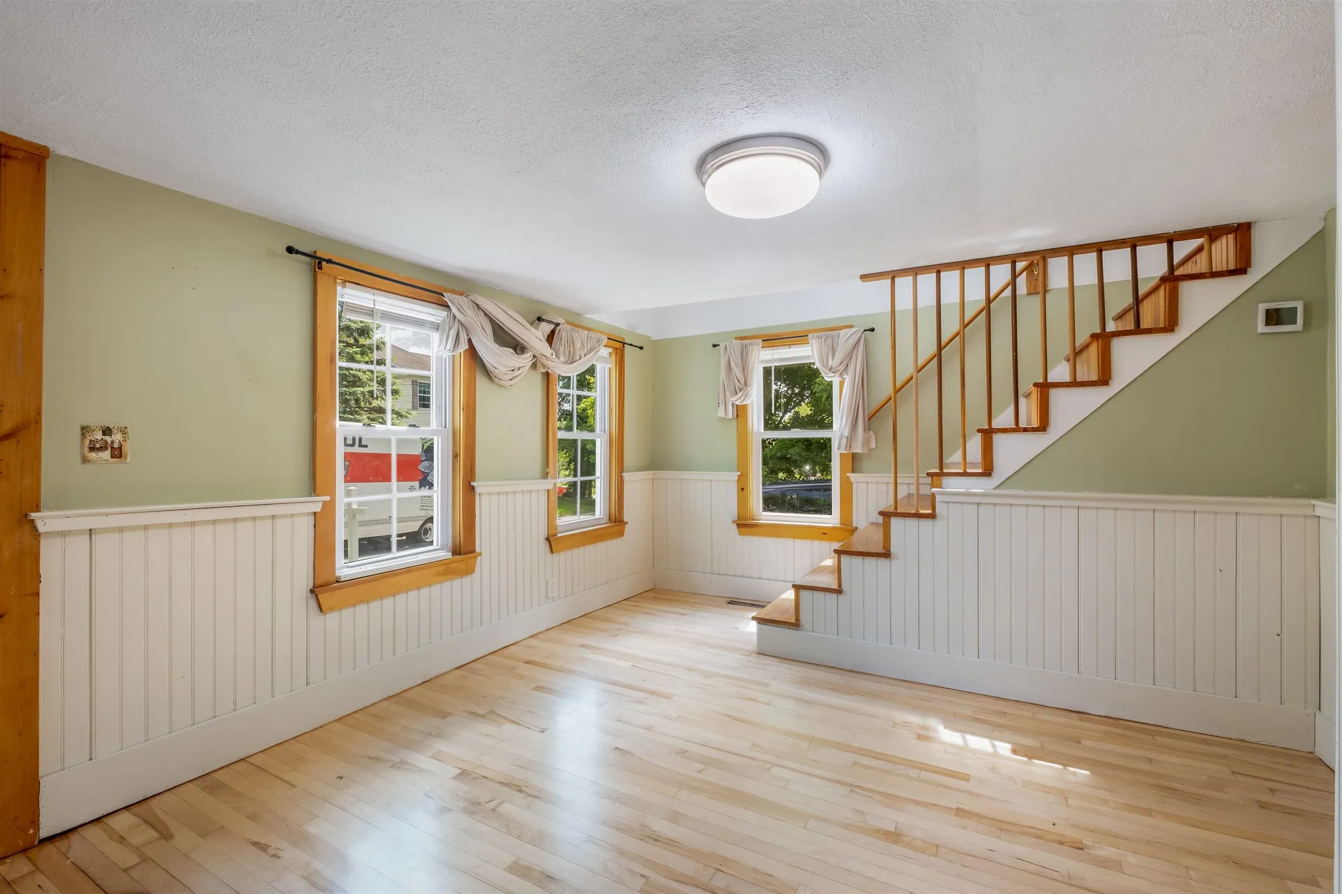 74 Glen Street Farmington NH 03835