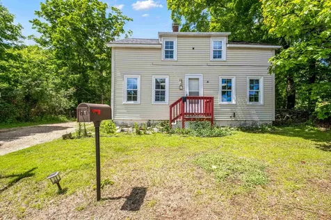 74 Glen Street Farmington NH 03835
