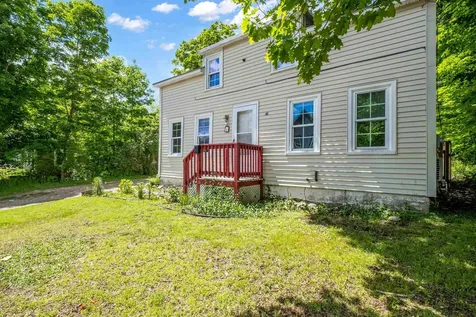 74 Glen Street Farmington NH 03835