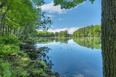 40 Norwood Road Salem NH 03079