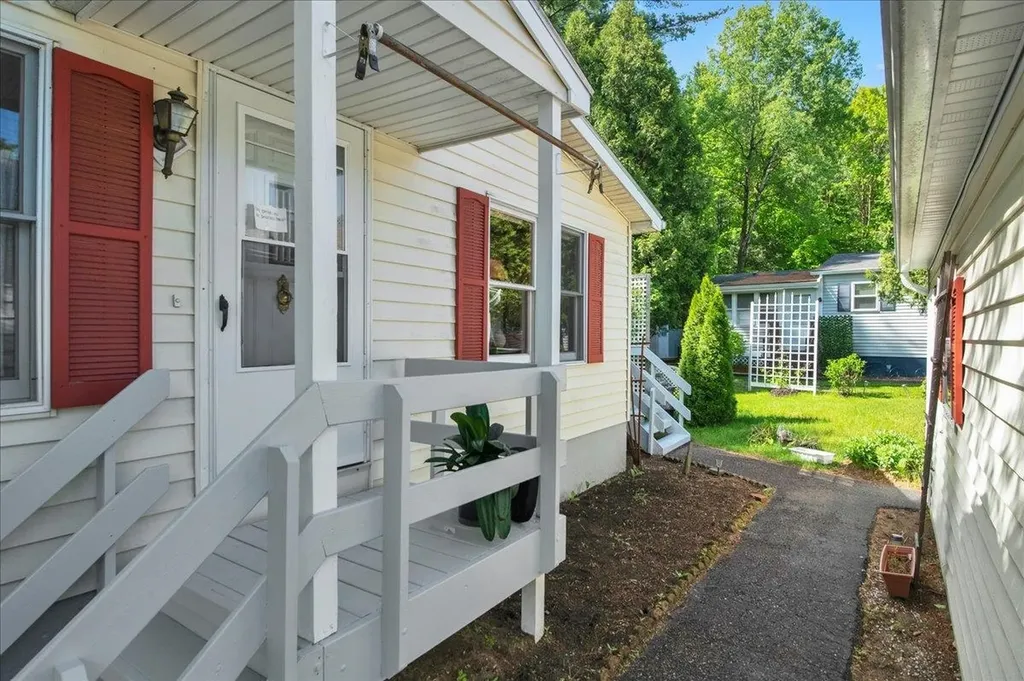 107 Williston Woods Road Williston VT 05495-9584