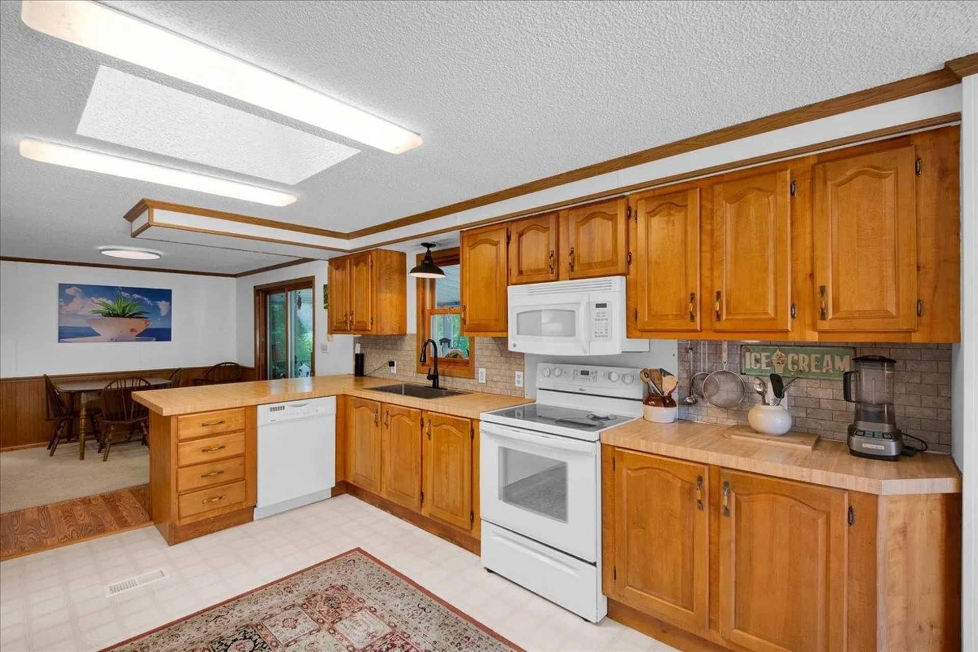 107 Williston Woods Road Williston VT 05495-9584