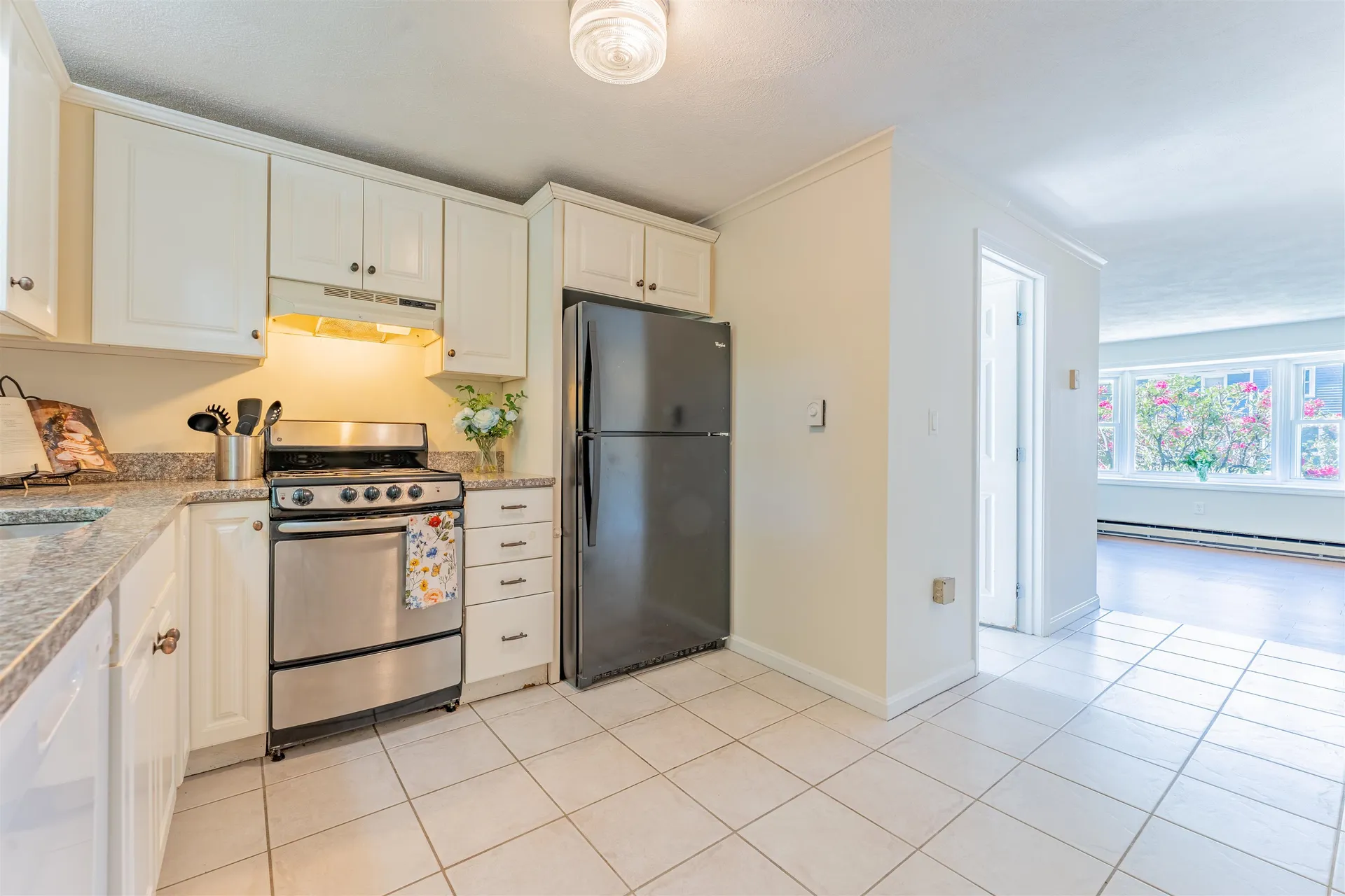 111 Stonegate Lane Derry NH 03038