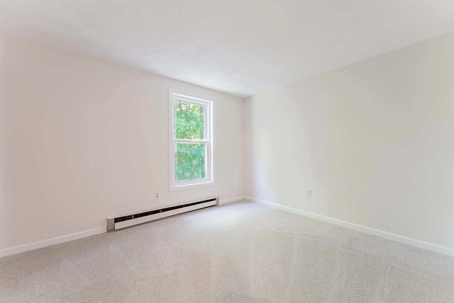 111 Stonegate Lane Derry NH 03038
