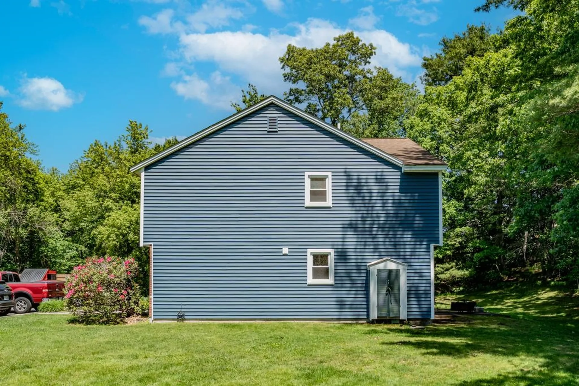 111 Stonegate Lane Derry NH 03038