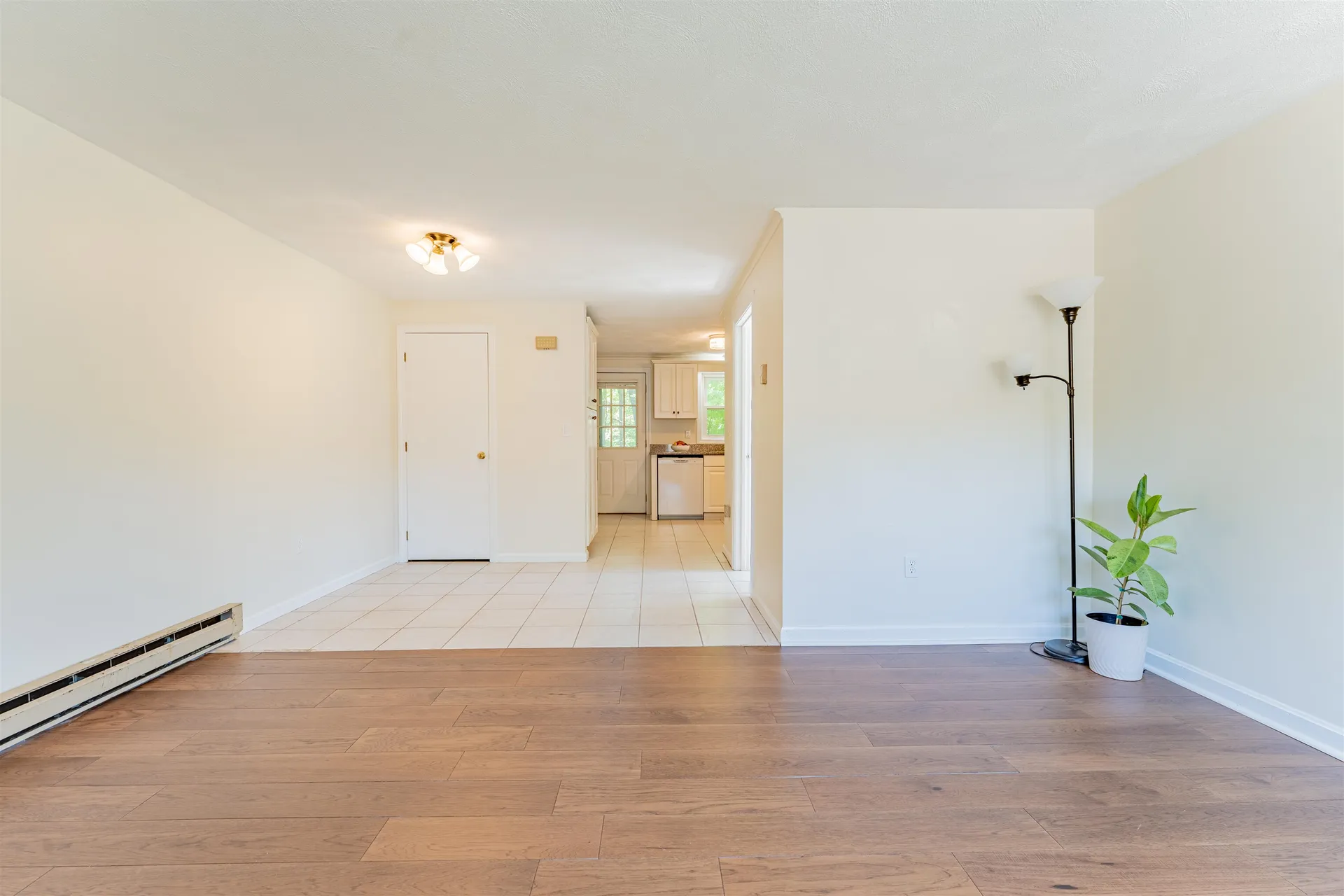 111 Stonegate Lane Derry NH 03038