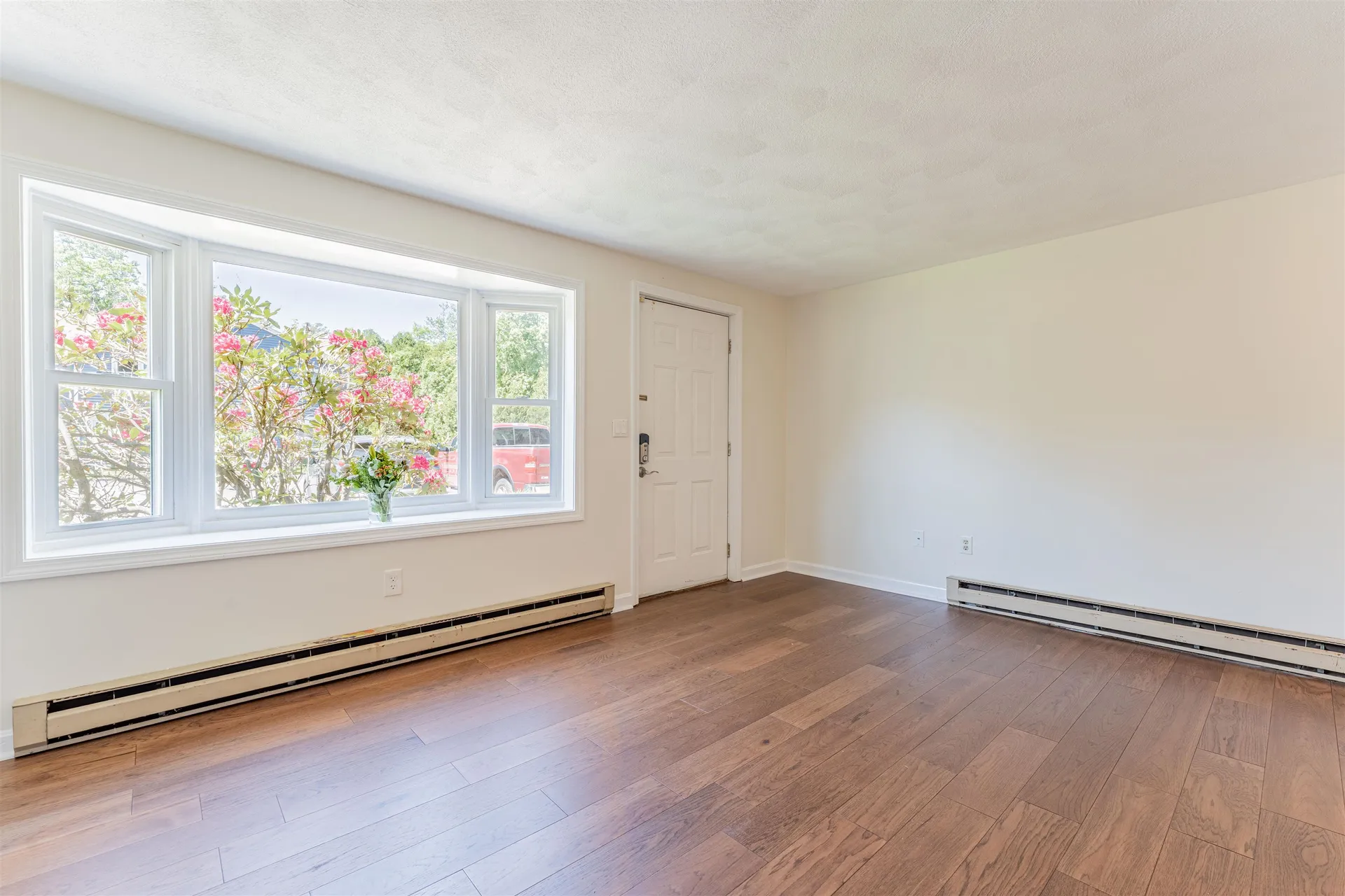 111 Stonegate Lane Derry NH 03038