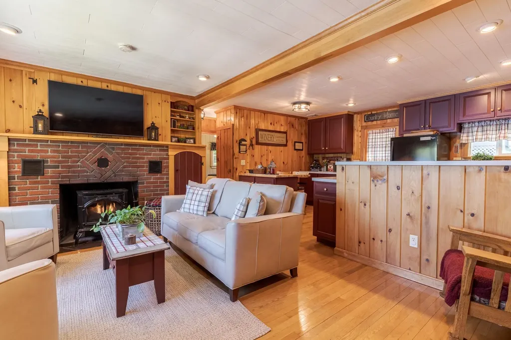 362 South Shore Road New Durham NH 03855