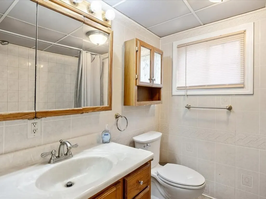 450 Hathaway Point Road St. Albans Town VT 05478
