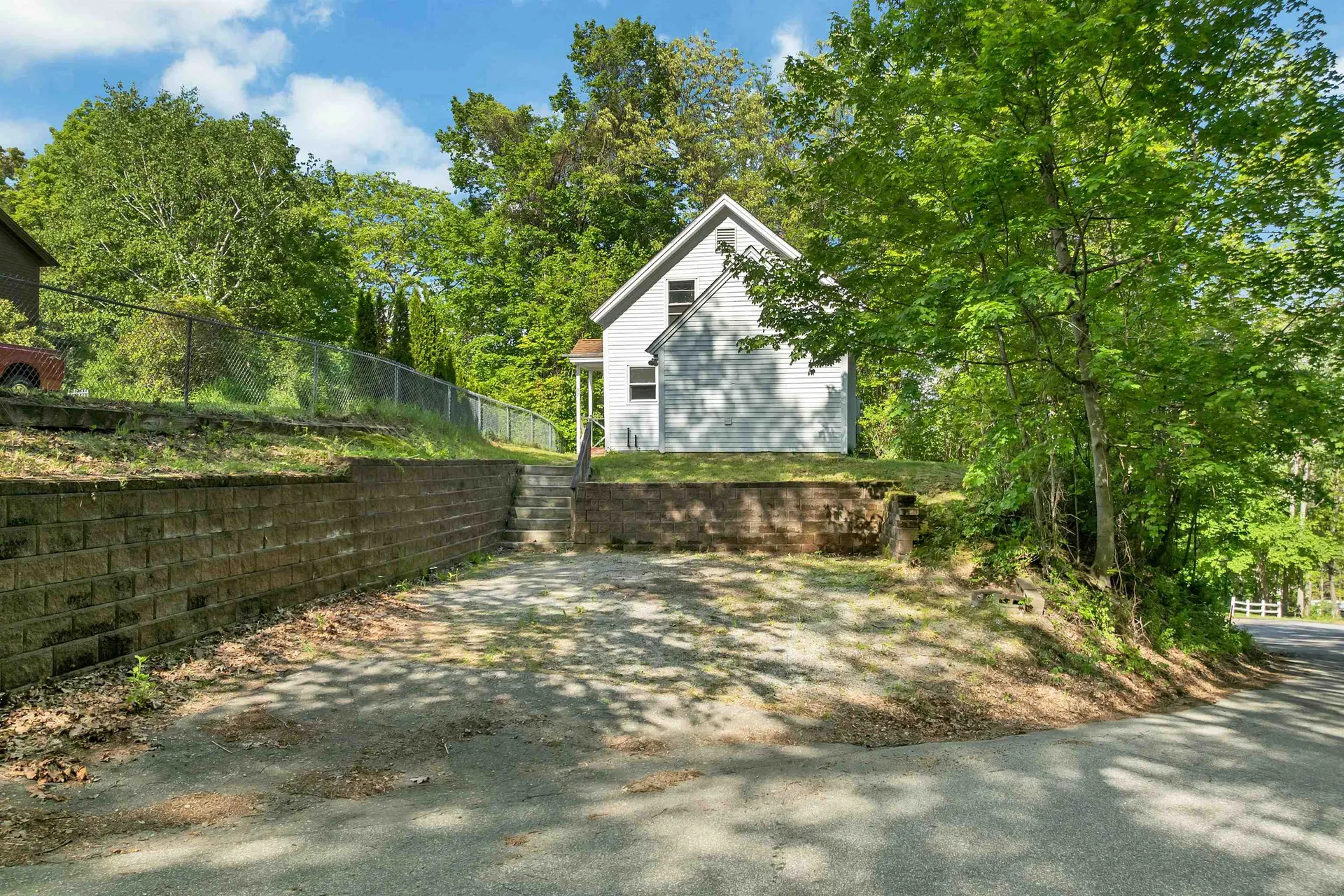 39 Summit Street Franklin NH 03235