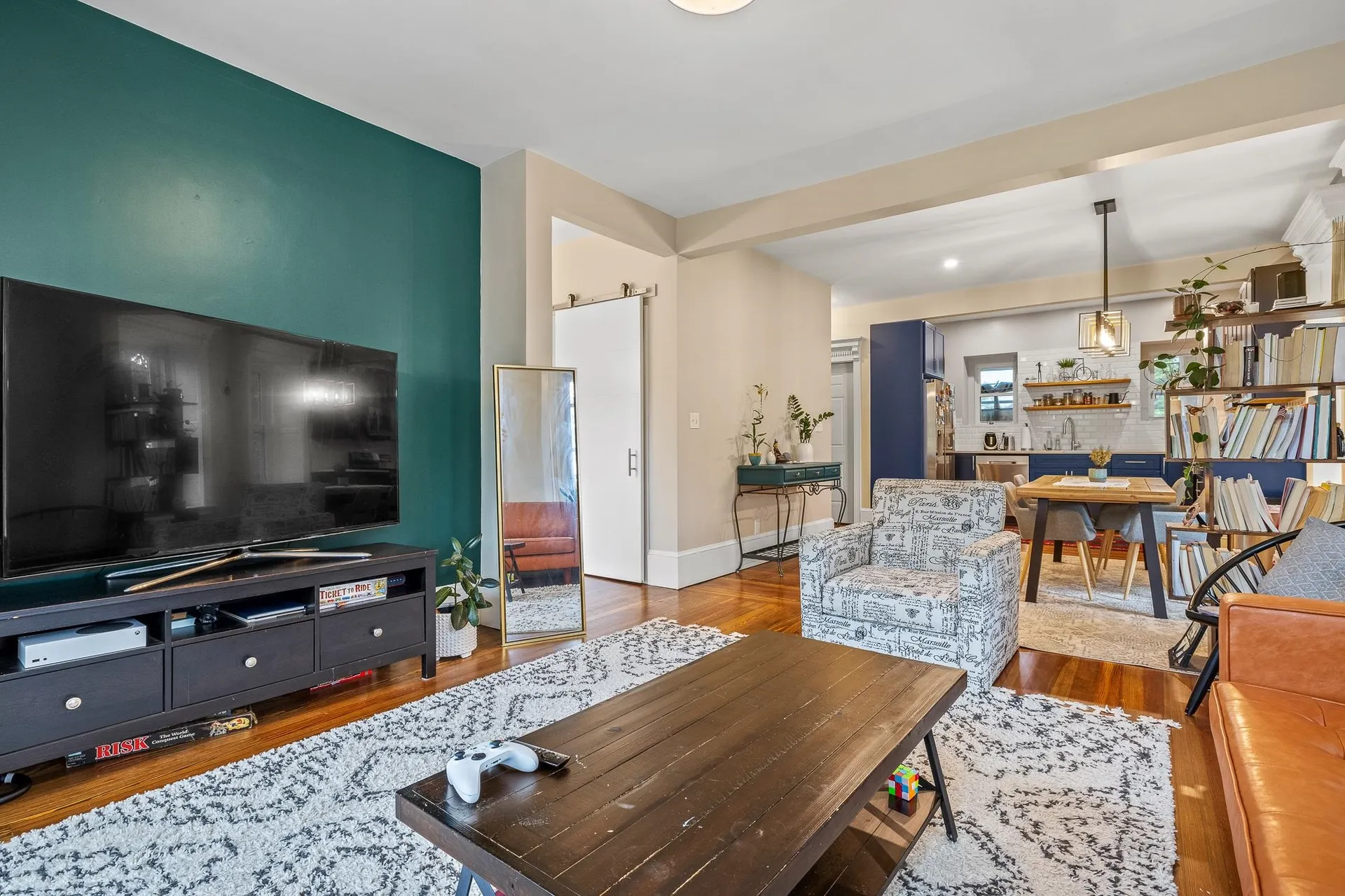 30 Rosedale Avenue Manchester NH 03103