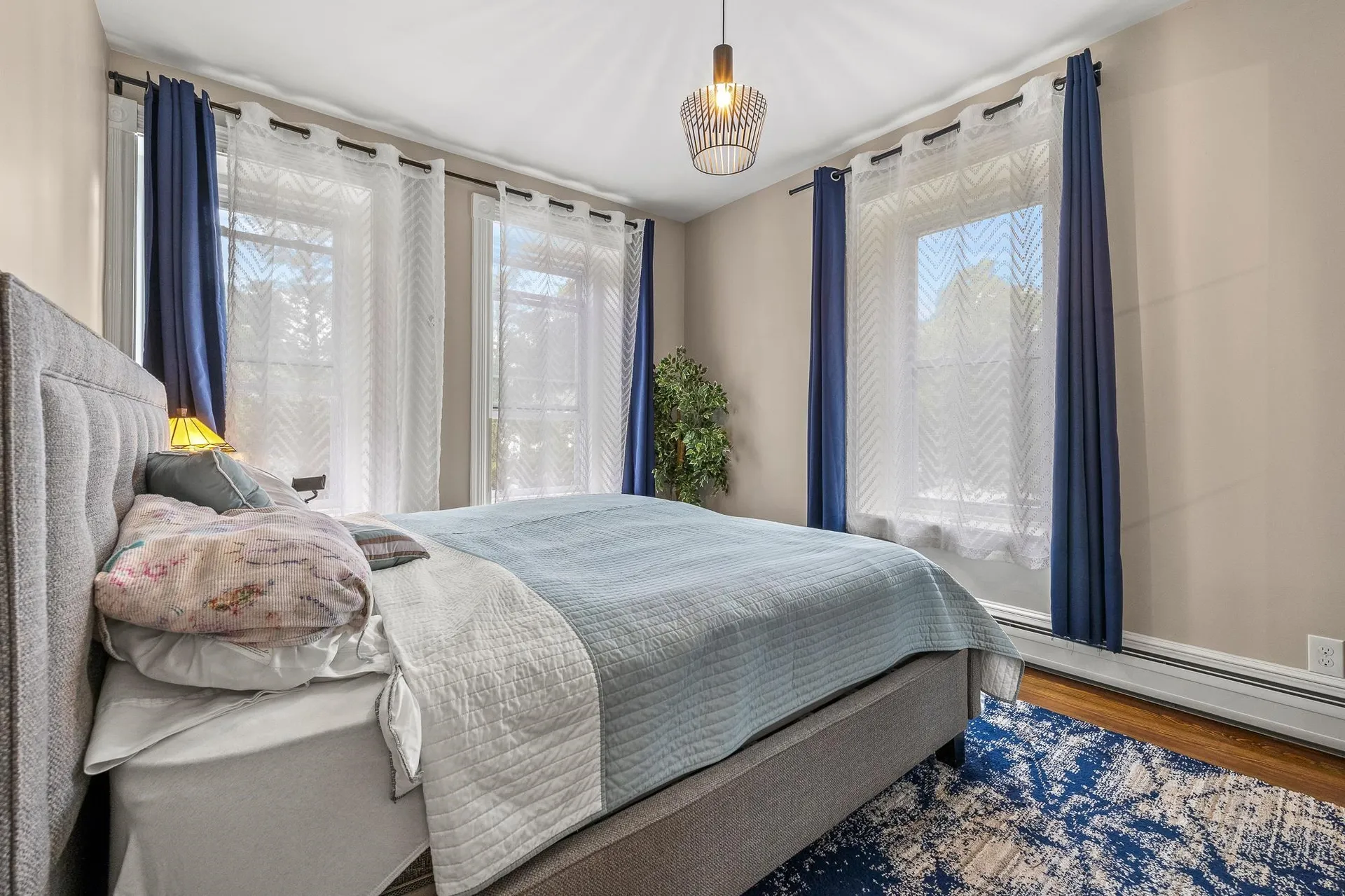 30 Rosedale Avenue Manchester NH 03103