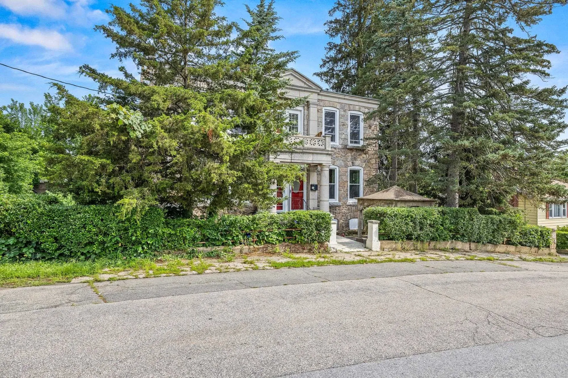 30 Rosedale Avenue Manchester NH 03103