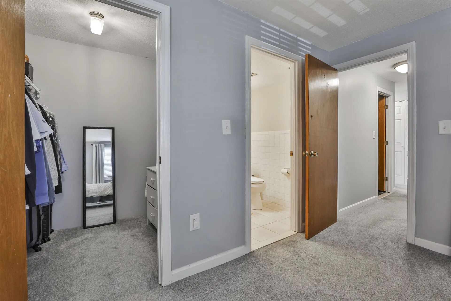 4 Louisburg Square Nashua NH 03060
