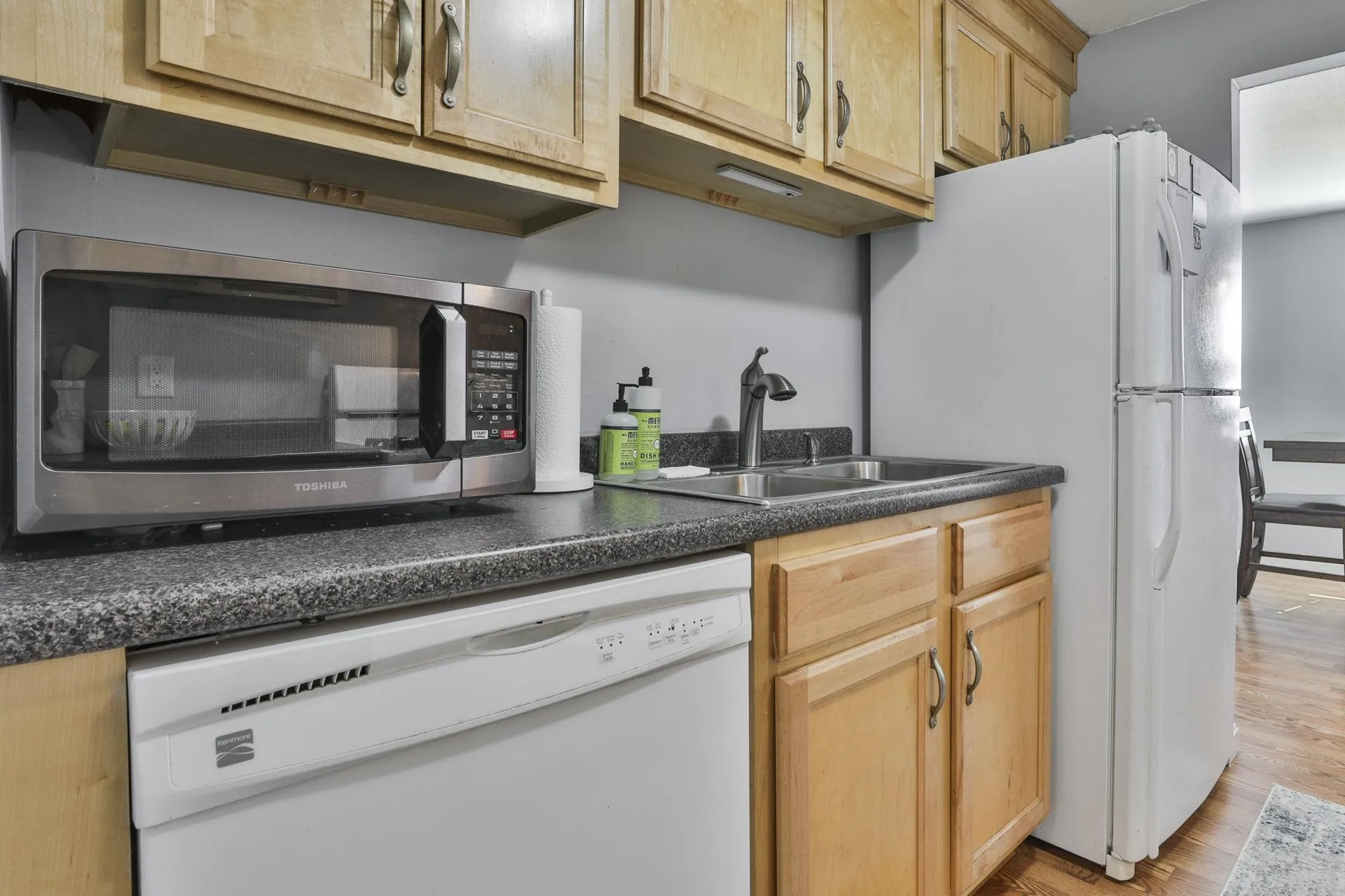 4 Louisburg Square Nashua NH 03060