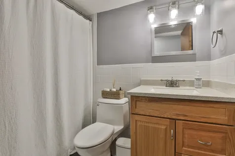 4 Unit 6 Louisburg Square Nashua NH 03060