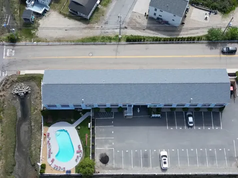 20 Brown Avenue Hampton NH 03842