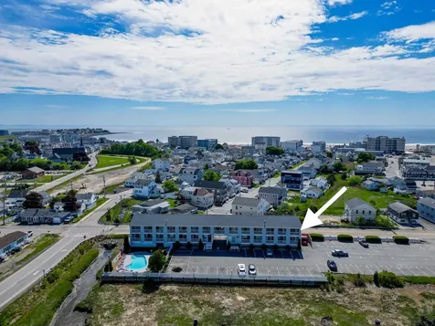 20 Brown Avenue Hampton NH 03842