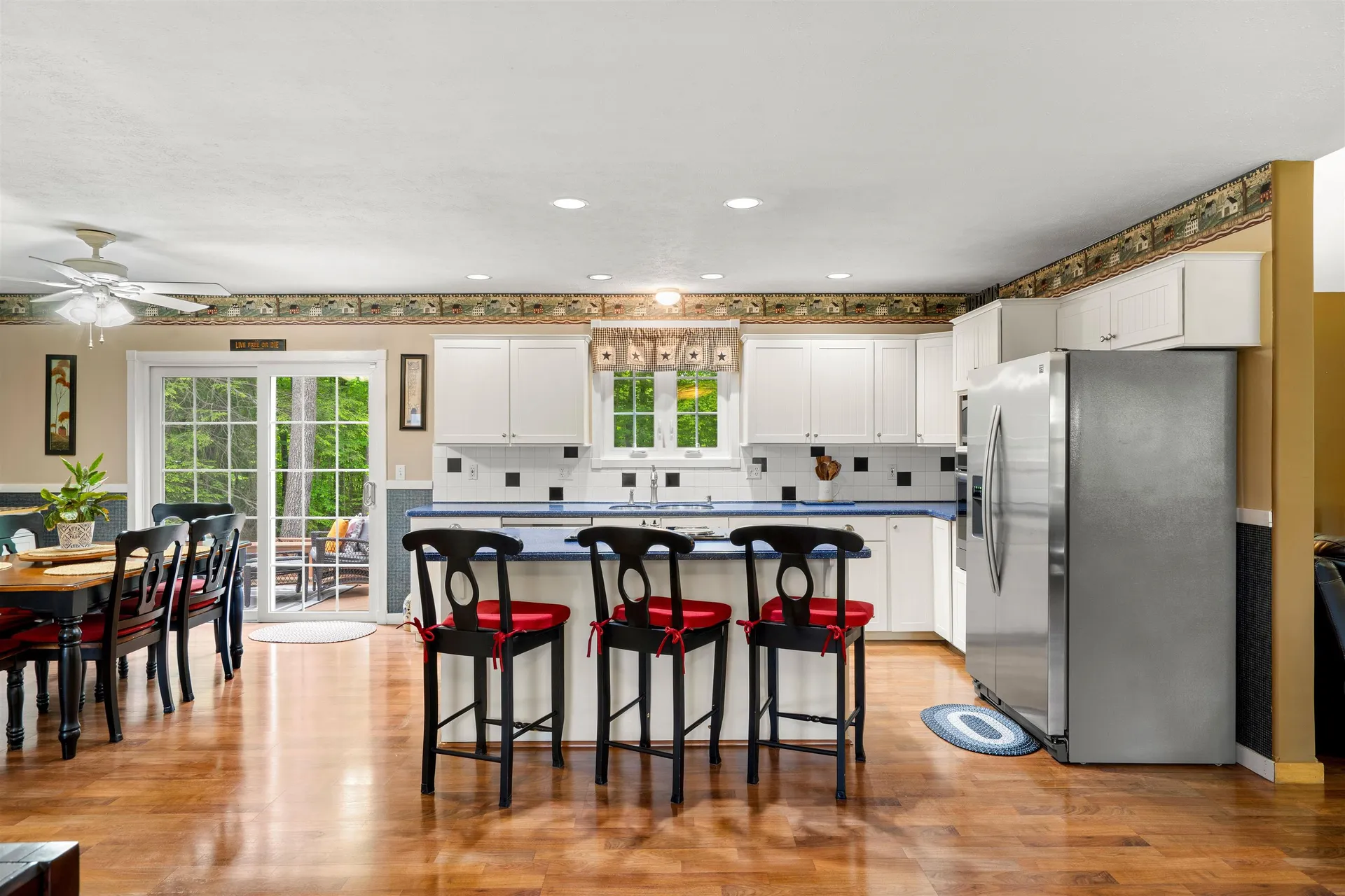 44 Brickyard Drive Litchfield NH 03052