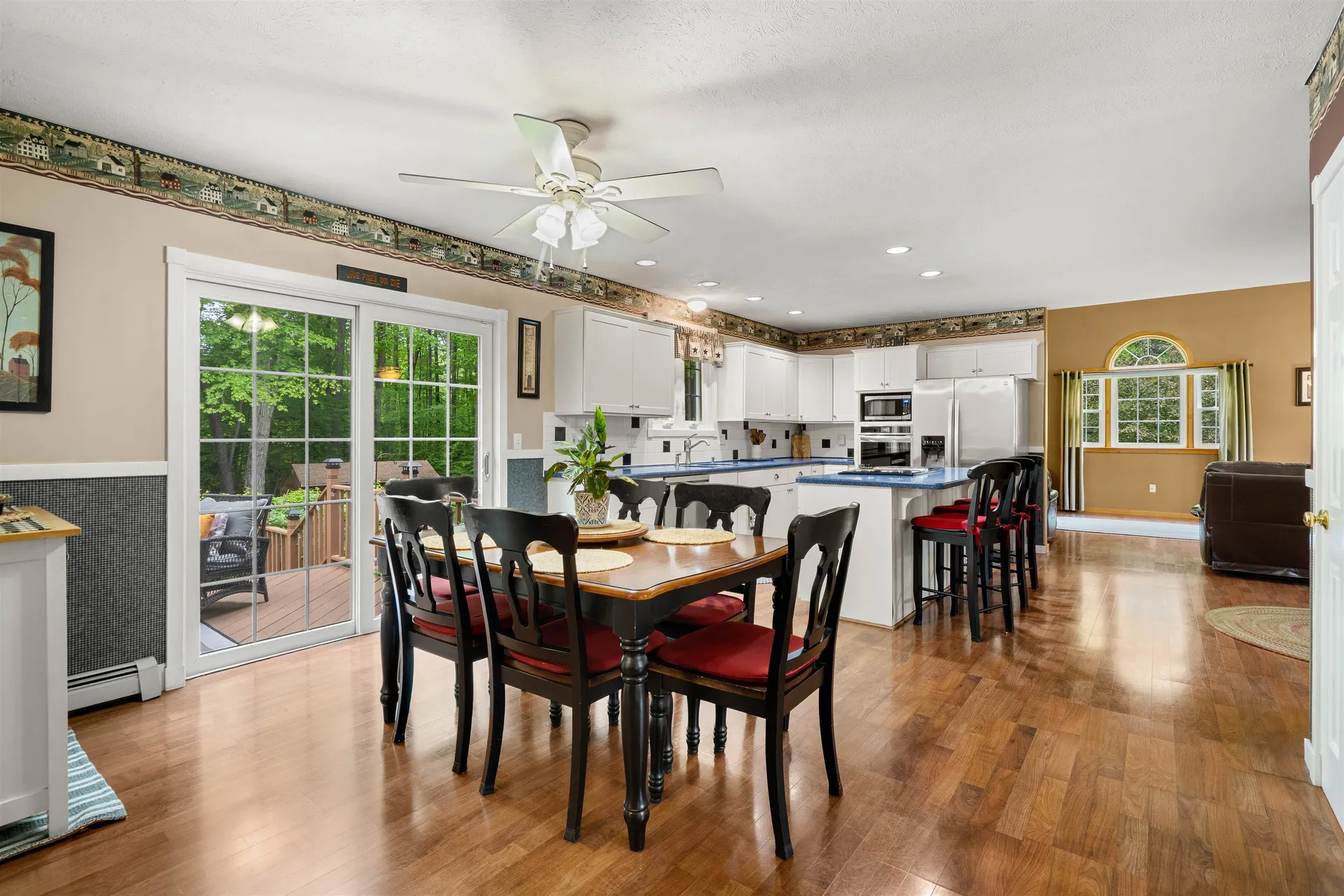 44 Brickyard Drive Litchfield NH 03052