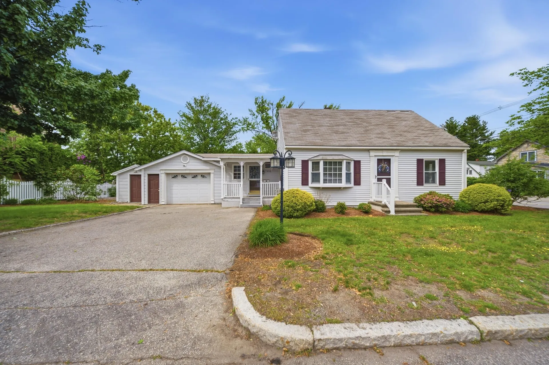 220 Norfolk Street Manchester NH 03103