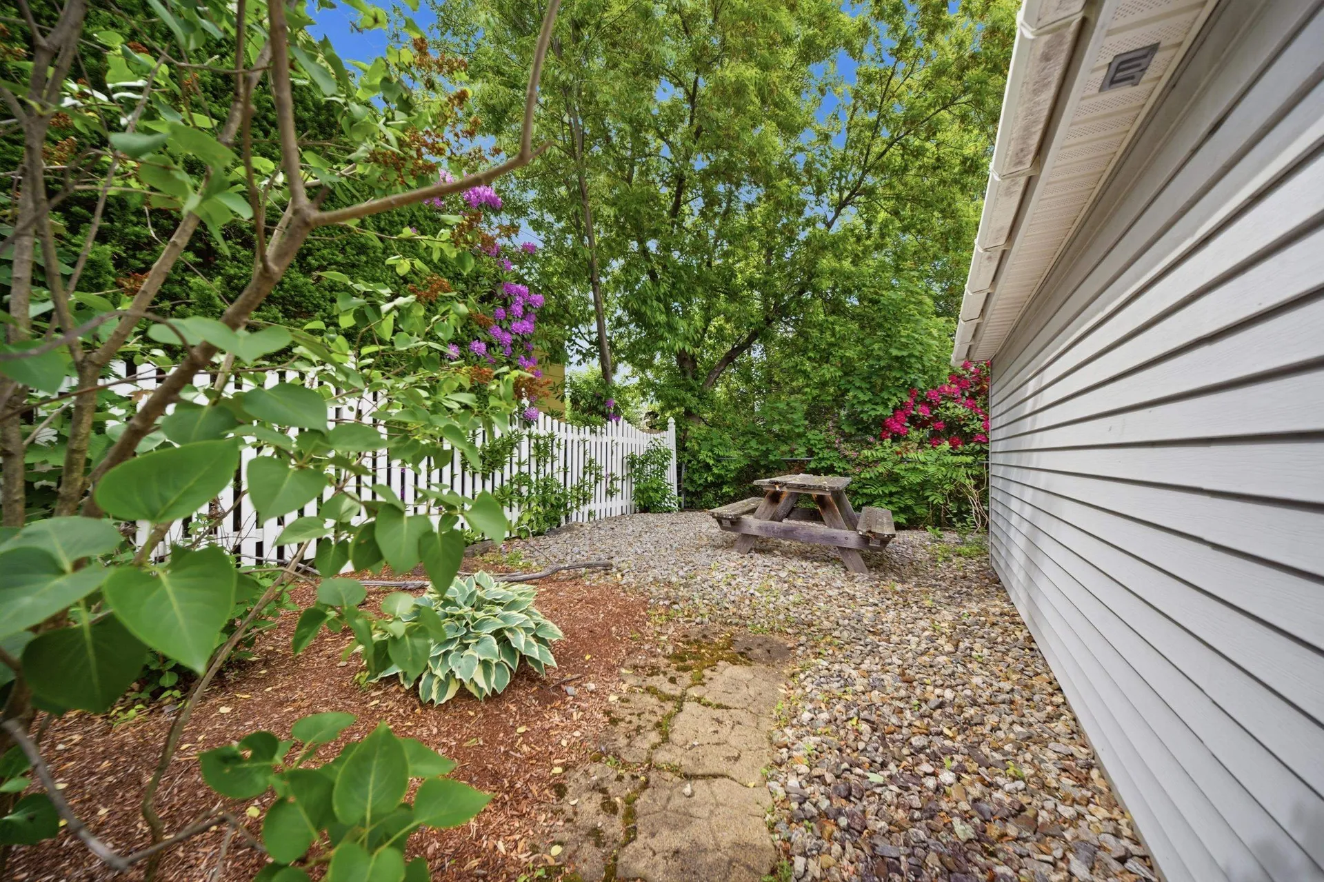 220 Norfolk Street Manchester NH 03103